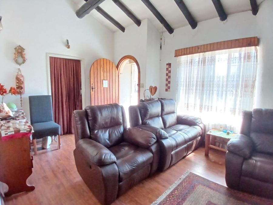 3 Bedroom Property for Sale in Vaalpark Free State